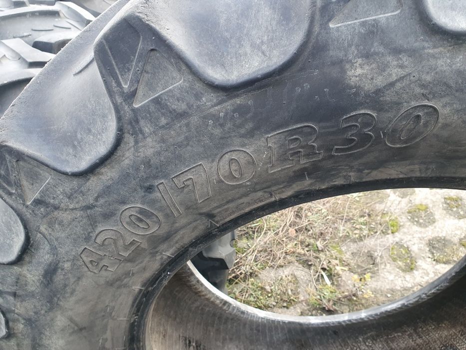 420/70r30 BKT RT765