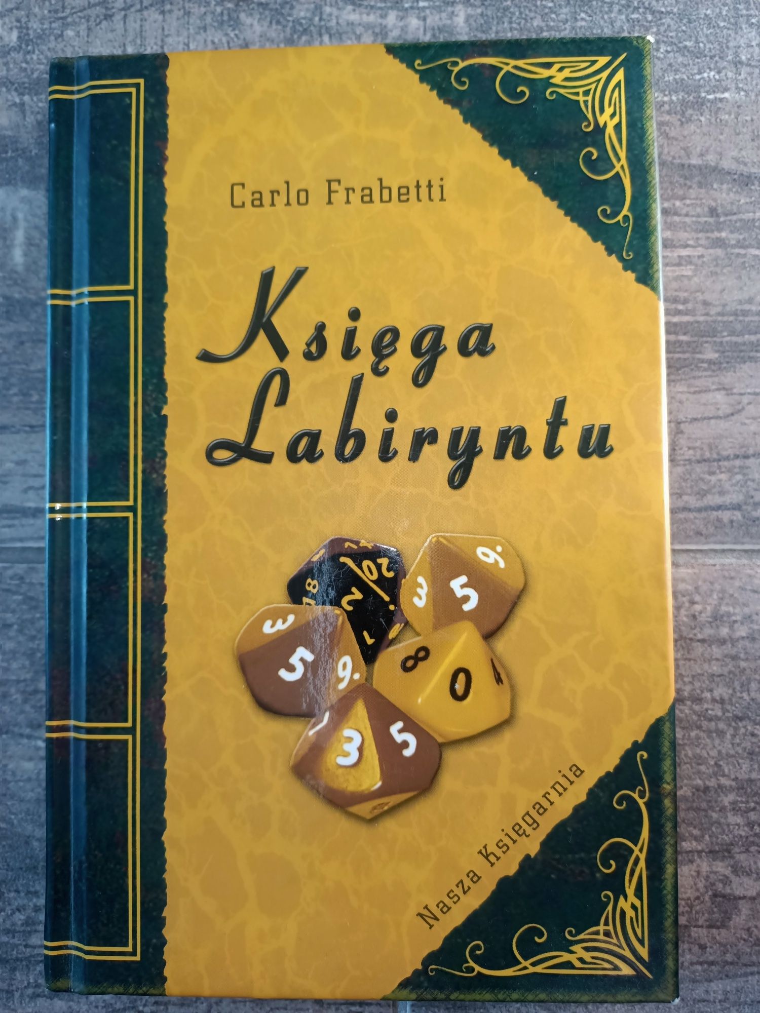 Księga Labiryntu Carlo Frabetti