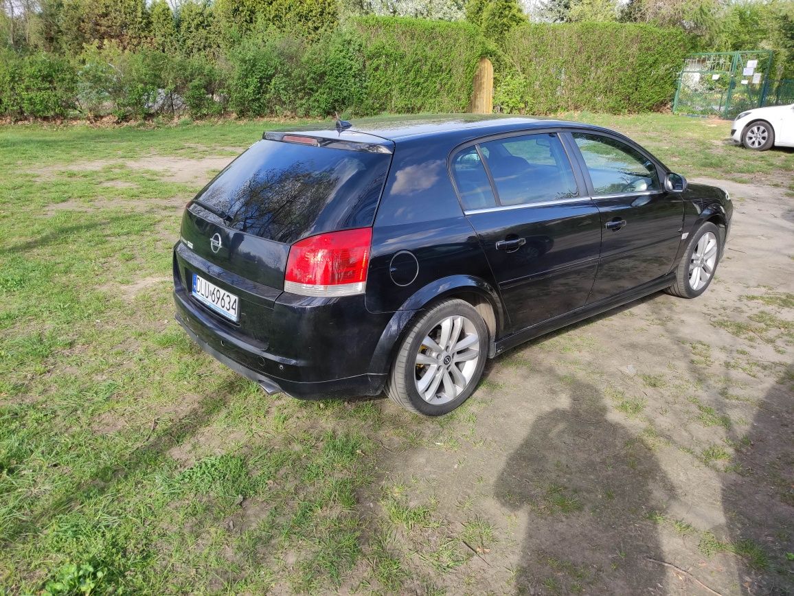 2005 Opel Signum 1.8 140km