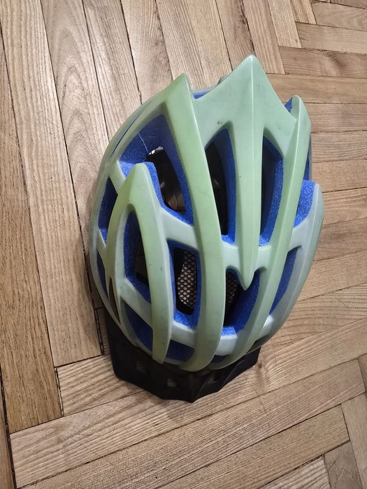 Шолом велосипедний Basecamp