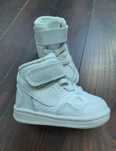 Sneakersy/adidasy skórzane niemowlęce/dziecięce białe NIKE wiosna
