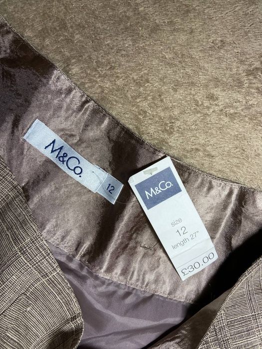 Новенька юбка M&Co