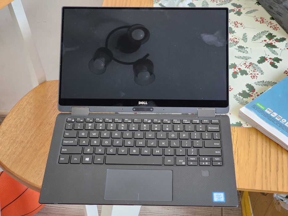Ноутбук планшет Dell Xps 13 9365 2 in 1 FHD+/i7-7Y75 / 8 RAM/256 SSD