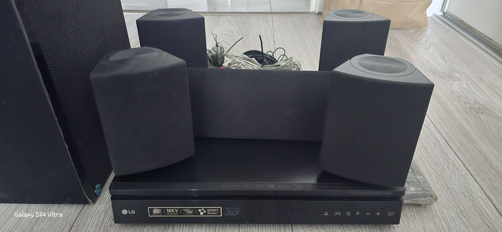 Kino domowe LG- blue ray