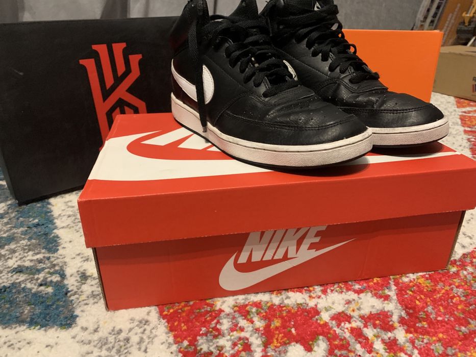 кроссовки Nike