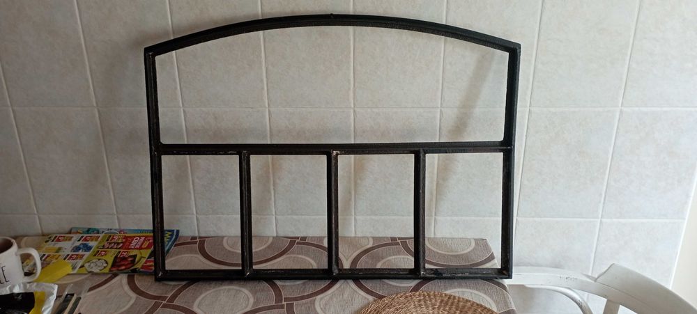 Żeliwna czarna rama na lustro industrialne lustro loft