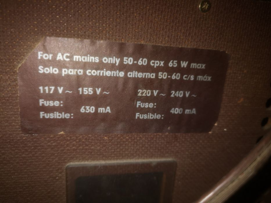 Radio- giradiscos Loewe Opta