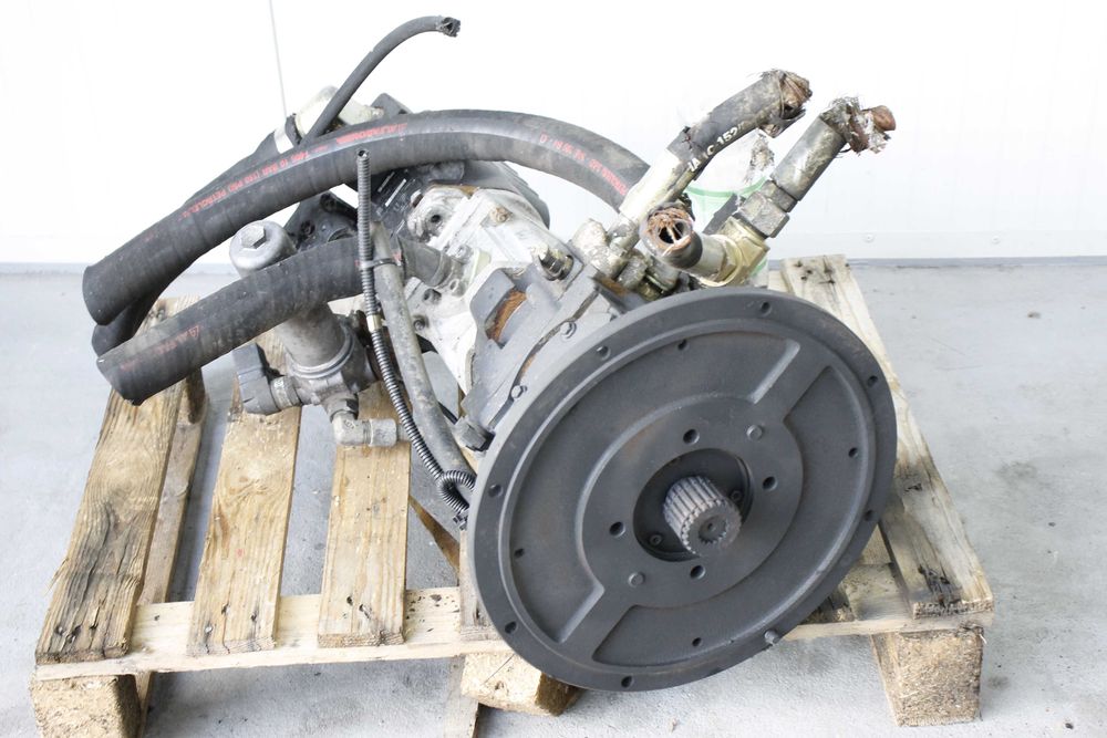 Pompa hydrauliczna jazdy sauer danfoss 90r042 Deutz koparka żuraw