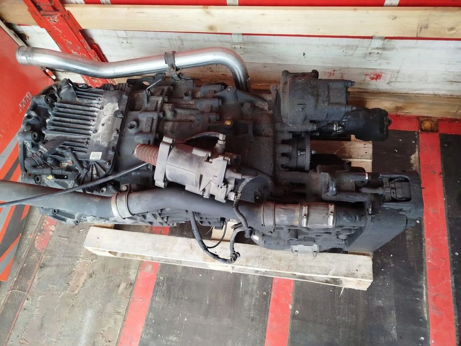 Skrzynia biegów TGX/ TGS ZF ASTRONIC 12 AS 2131 TD Z POMPĄ RETARDER KOMPLETNA