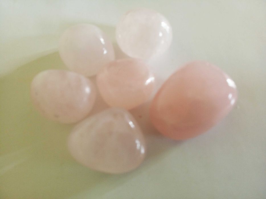 Мінерали та гірські породи, 17 різних видів