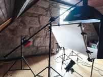 Estudio de Fotografia, 3 GODOX Flash, 2 Bowens, Mesa Still-life