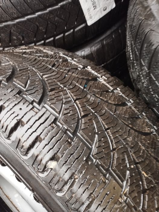Mercedes Sprinter 906 felgi stalowe ET 62 opony zima r 16 2 sztuki