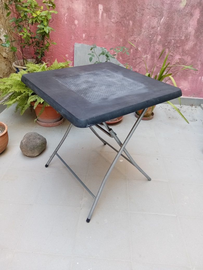 Mesa jardim desdobrável