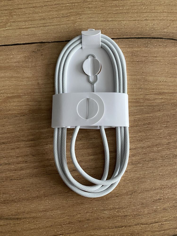 Nowy kabel do ładowania do Apple iPhone USB C do USB C 1 metr 60W