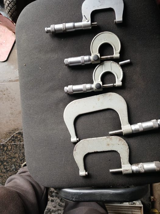 Нутрометр мікрометр