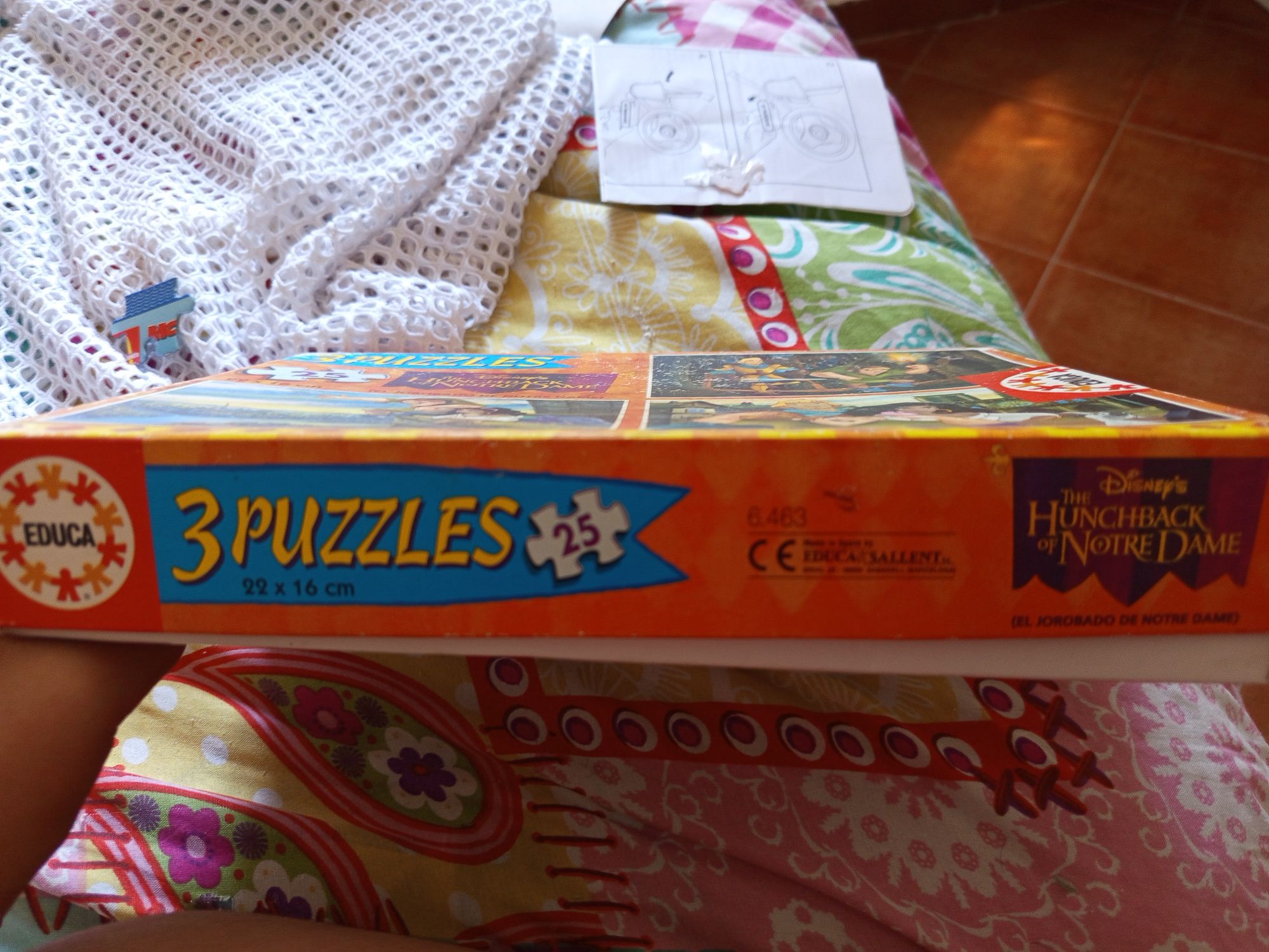 Jogo infantil com 3 puzzles completos