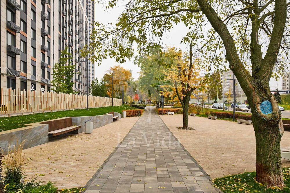 Однокімнатна квартира в ЖК Метрополіс з чудовим видом у двір