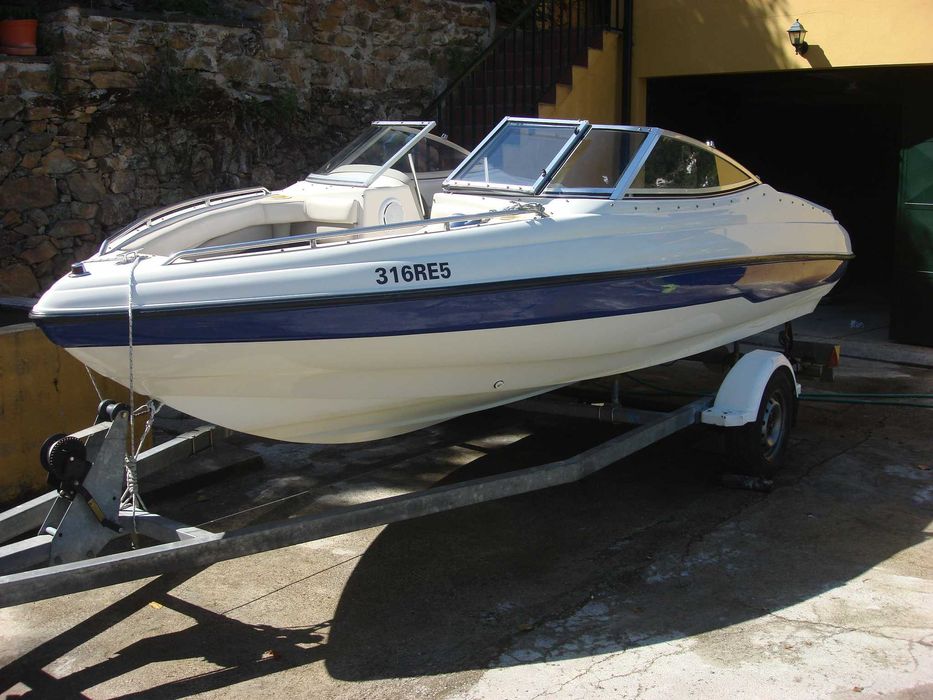 Barco Caravelle 175