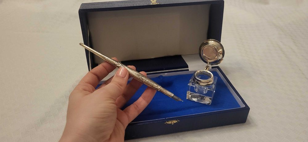 Tinteiro e Caneta em Prata - Muito antigos