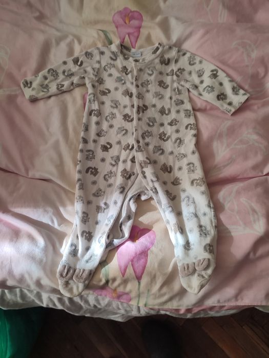 Одежда на 3-6 місяцев