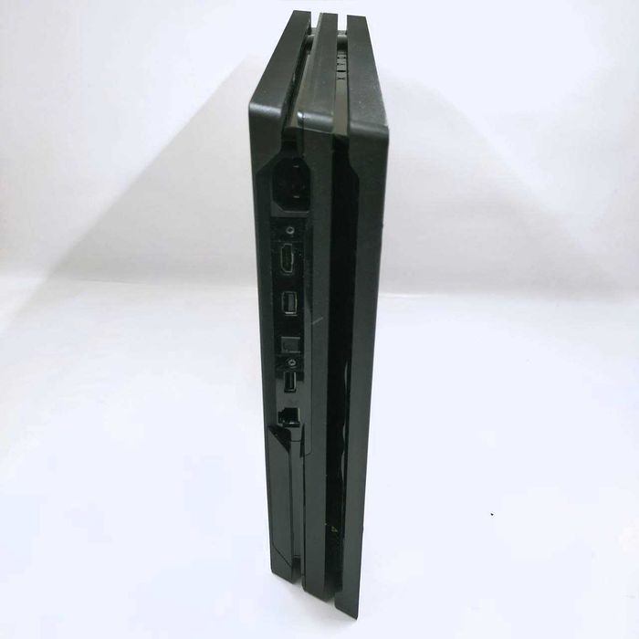 PlayStation 4 PRO версія 12.00 HEN у відмінному стані