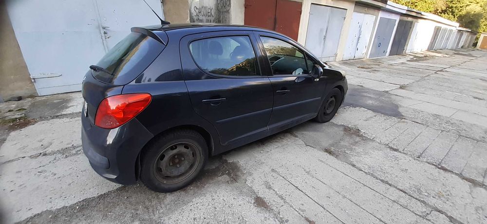 Sprzedam Peugeot 207