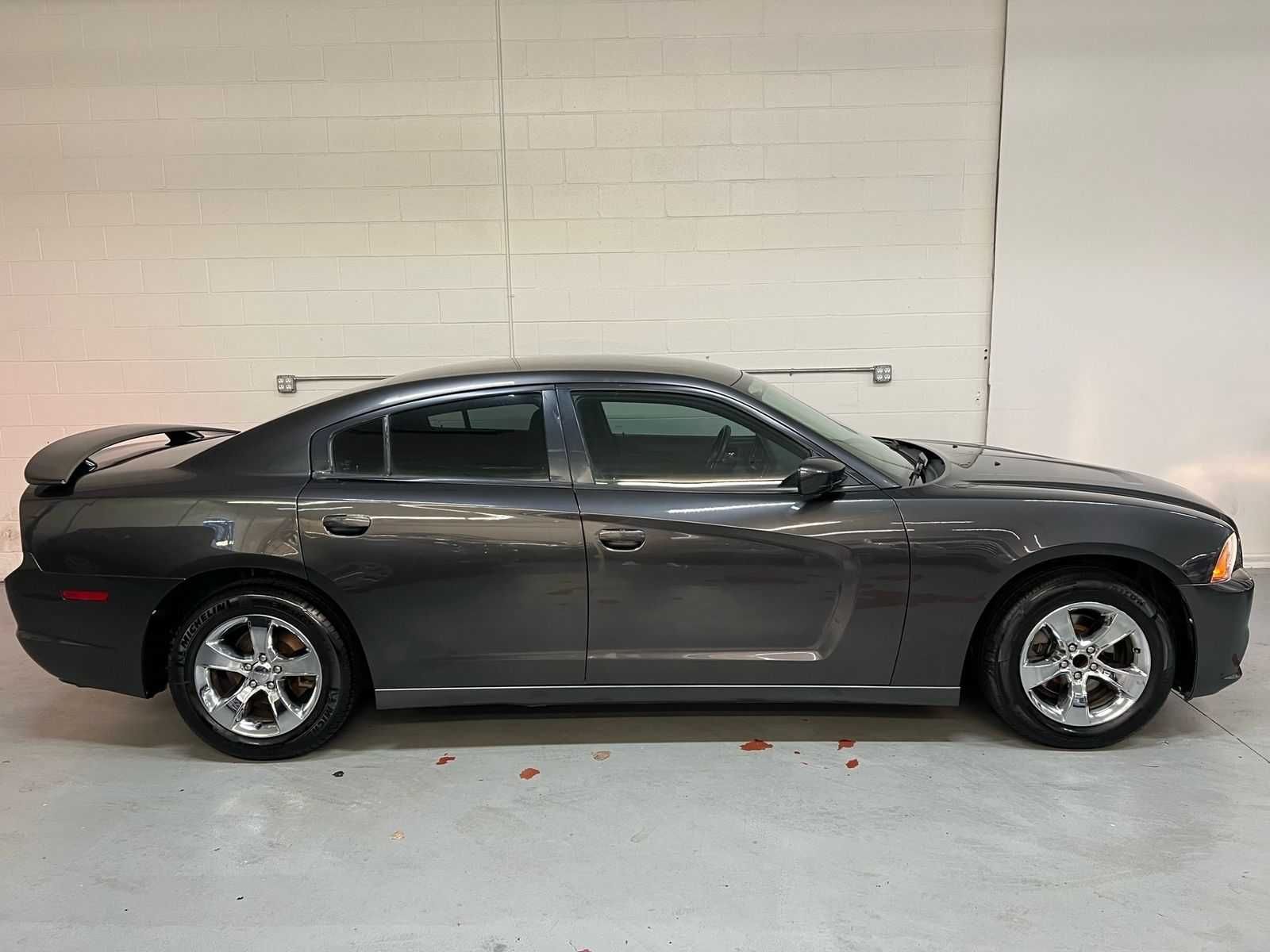 Dodge Charger SE 2014. Пробіг 195 тис км.