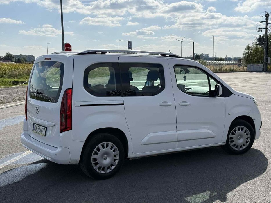 Opel Combo life salon Polska Berlingo Rifter Proace 1.5 CDTI 2020/2021
