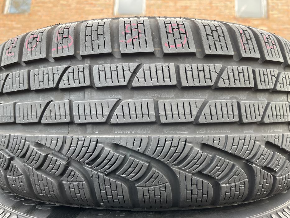 205/55/R16 (зима) Pirelli sottozero Winter