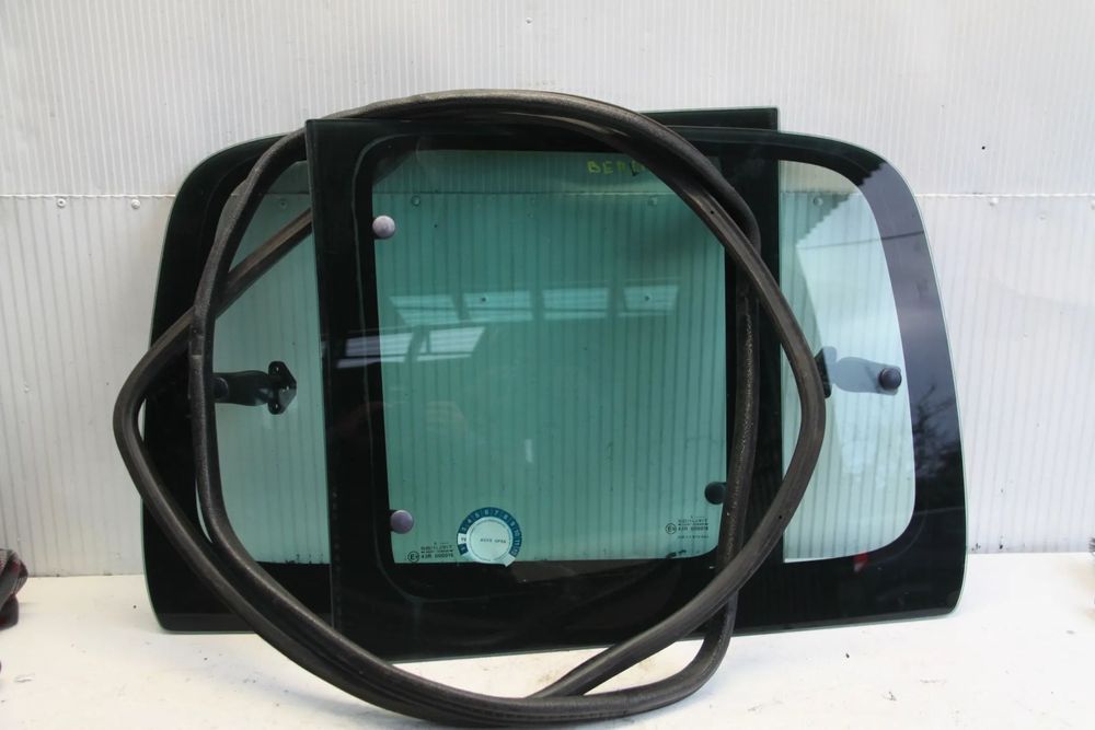 Berlingo Partner I Szyba Karoseryjna Uchylna