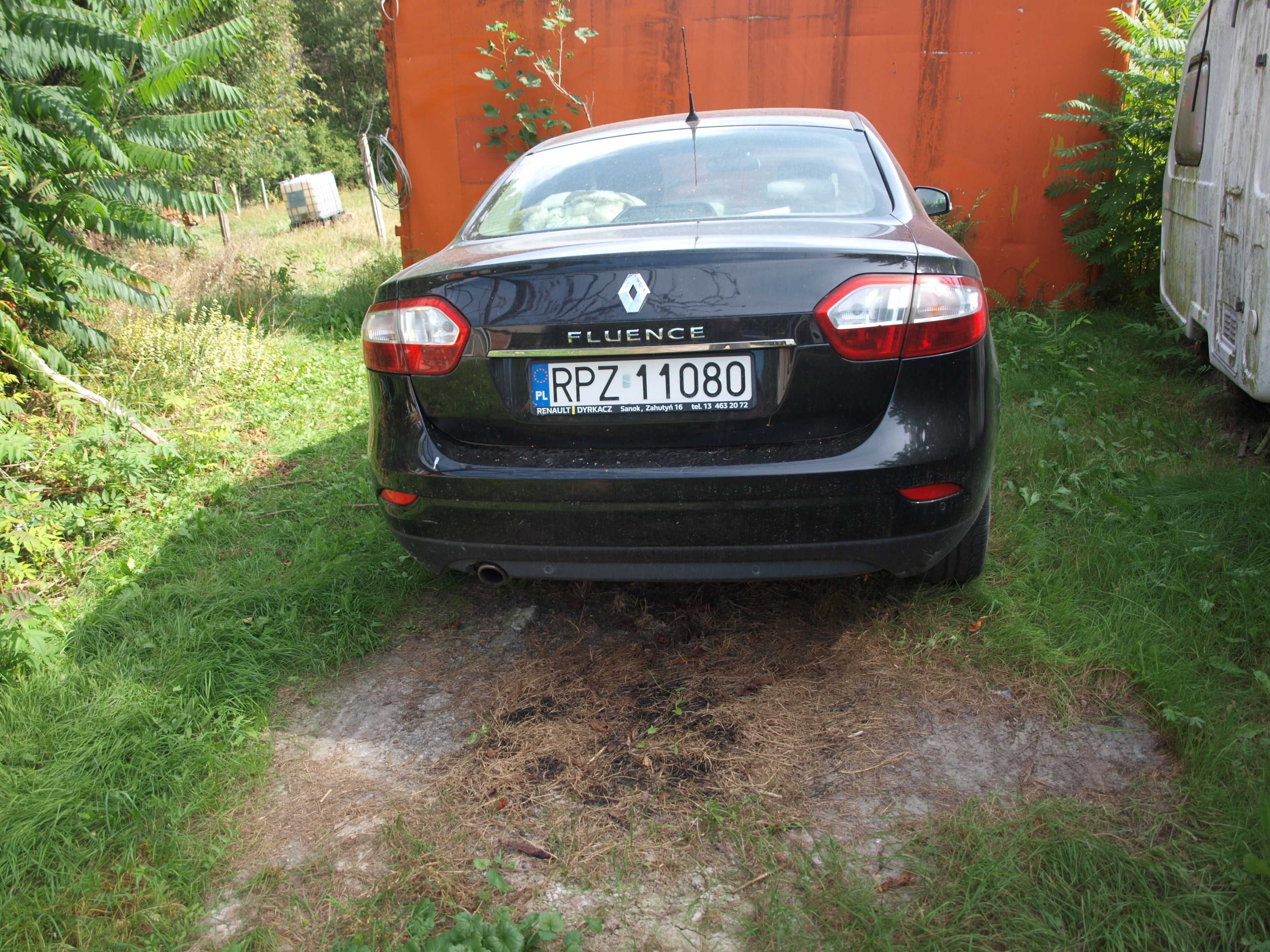 samochód osobowy renault fluence