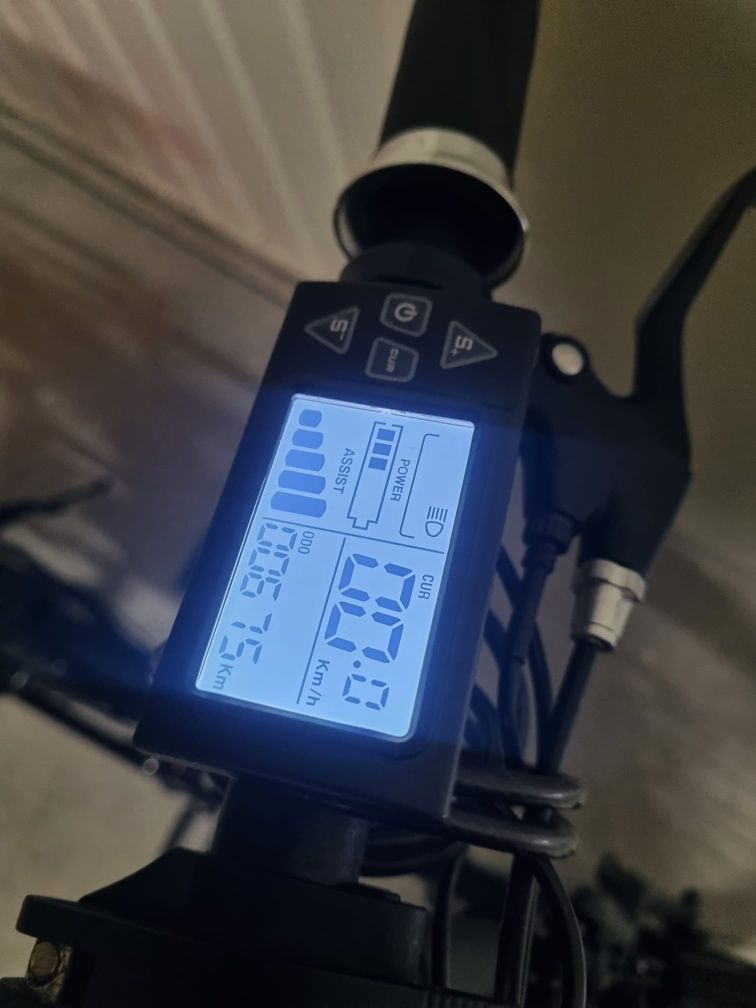 Bicicleta eletrica dobrável
