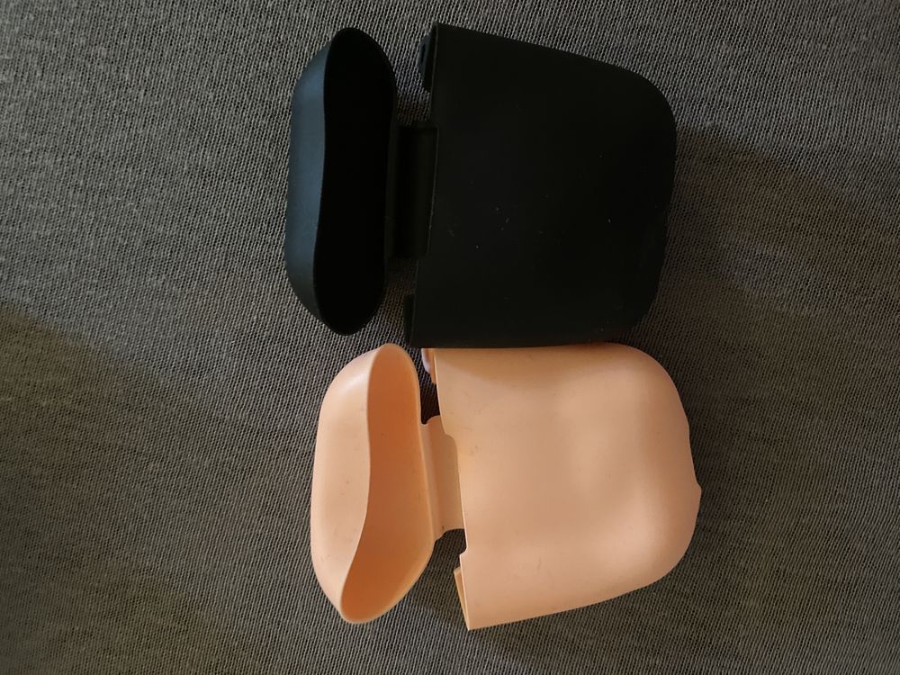 etui na słuchawki AirPods