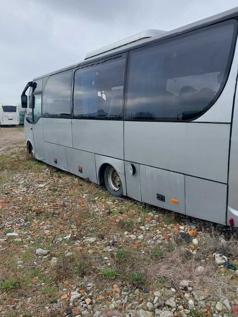 siedzenia fotele do busa, autobusu, szyby bok, drzwi Mercedes Teamstar