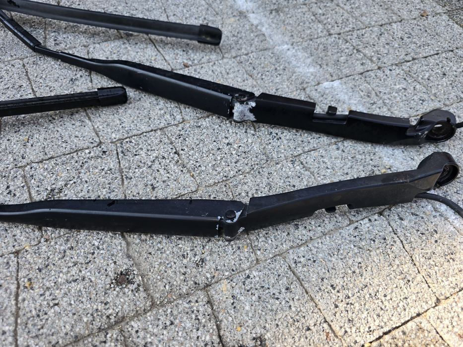 Ramiona wycieraczek S-Max MK2 2018r