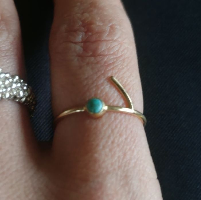 Sote minimalistyczny delikatny złoty pierścionek złoto 585 z naturalny