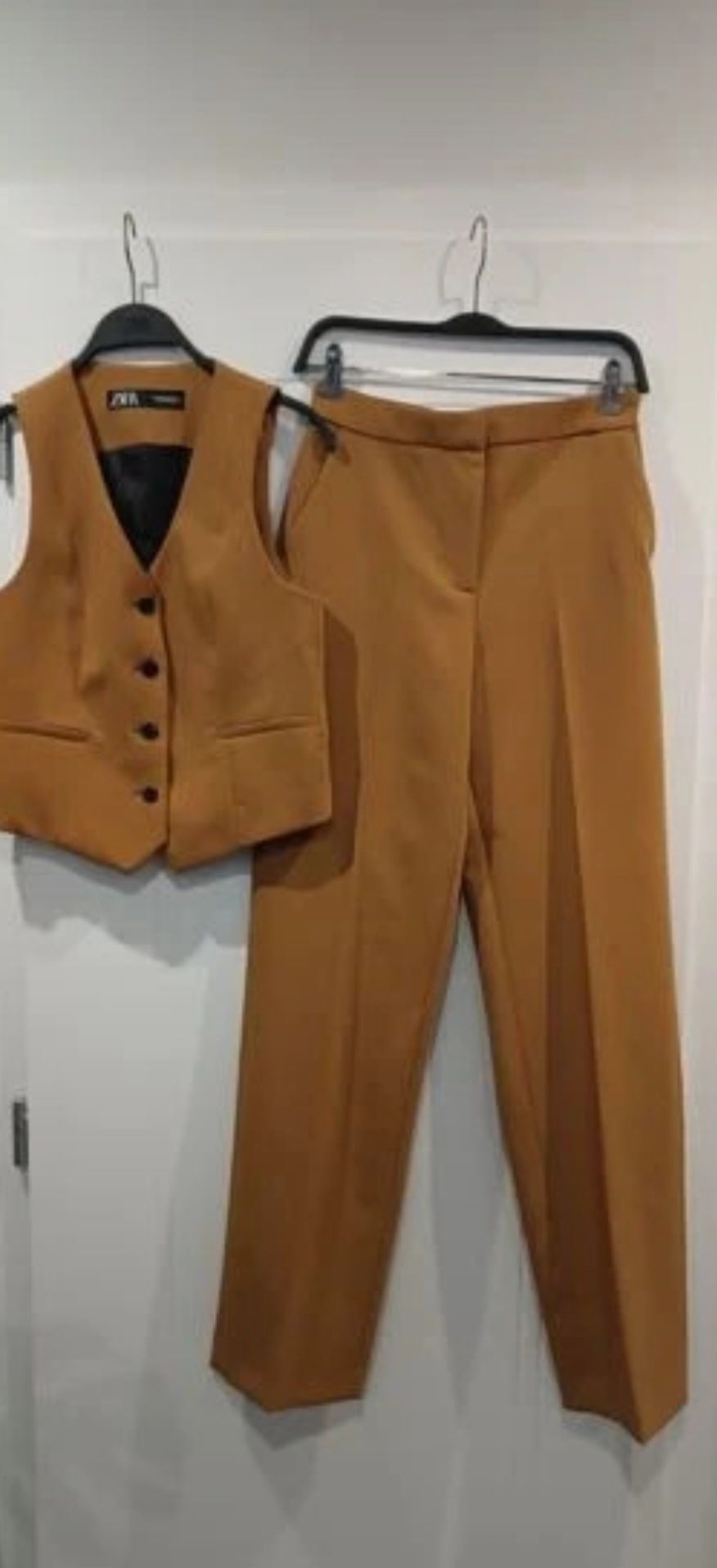 Komplet Zara spodnie i kamizelka