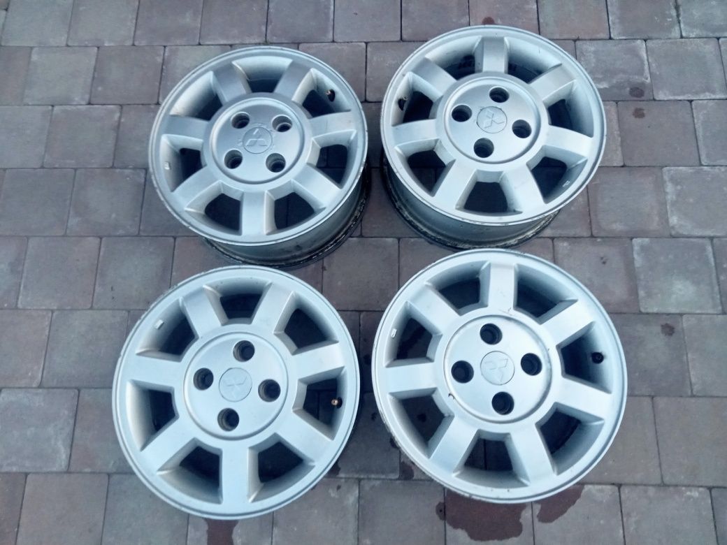 Sprzedam komplet felg 15" aluminiowych
