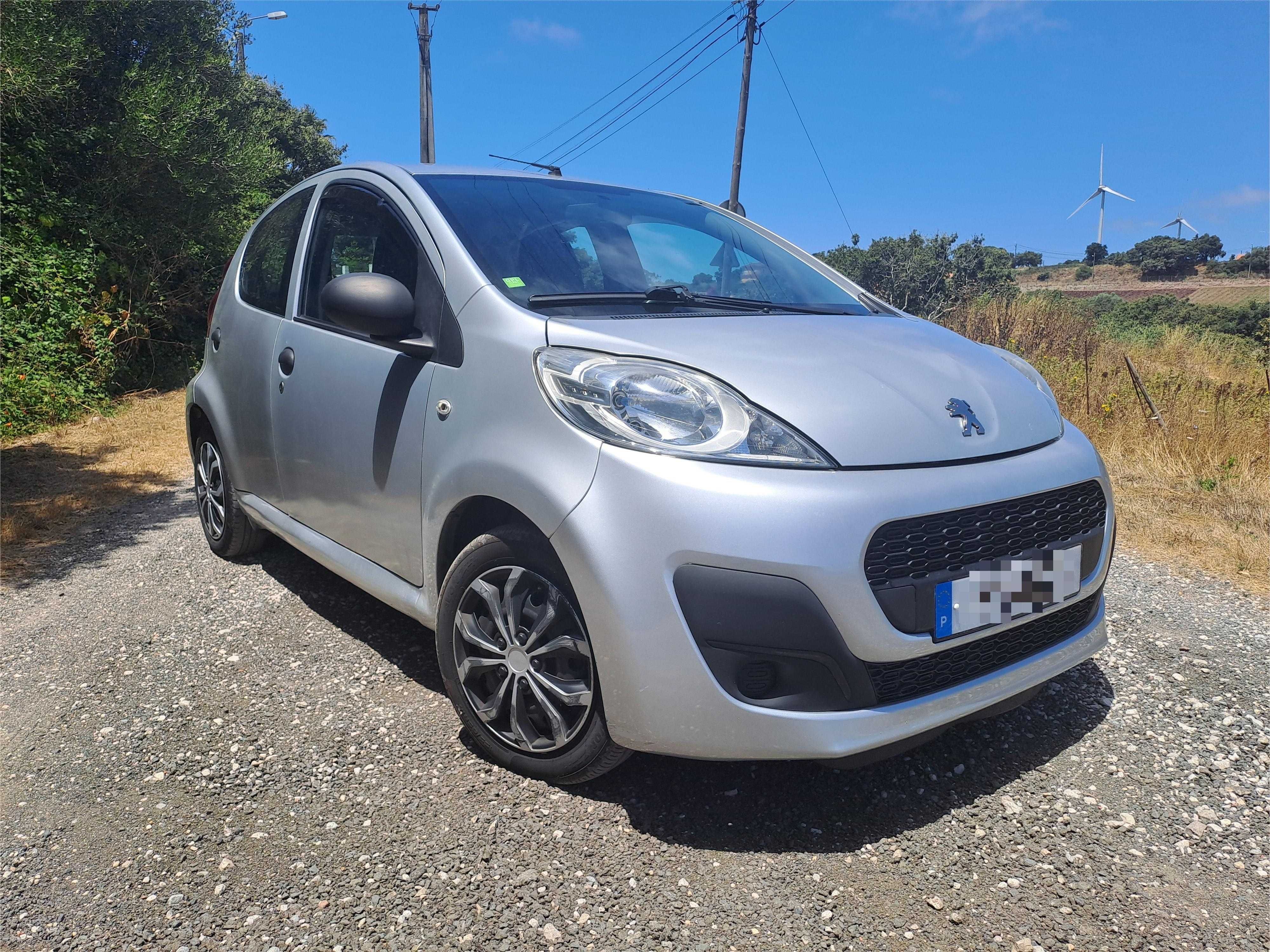 Peugeot 107 Gasolina com sistema GPL Versão FASE 2 (Restyling)