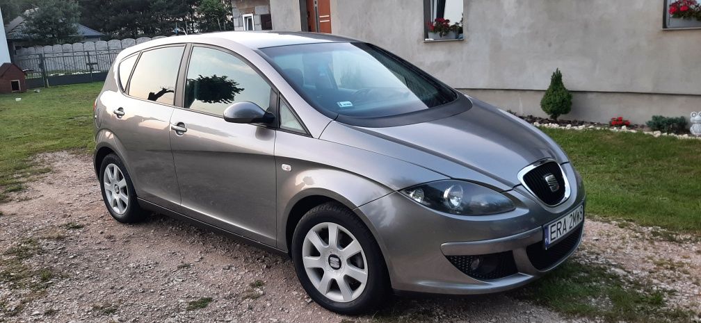 Sprzedam Zadbanego Seata Altea 1.9Tdi! Sprawna Klima! Tylko 240tyś!