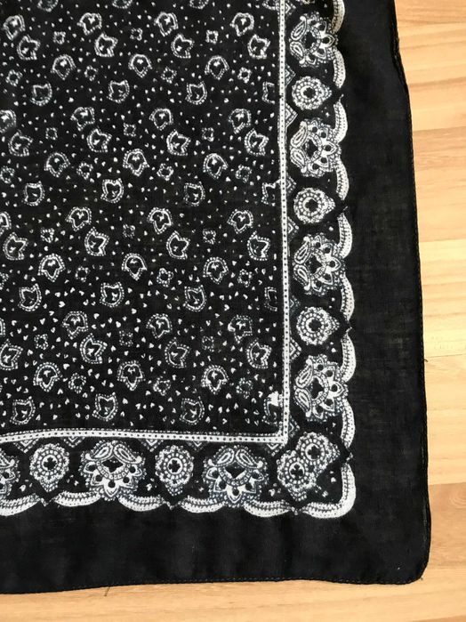 Duża czarna chusta w białe kwiaty apaszka chustka komin vintage retro