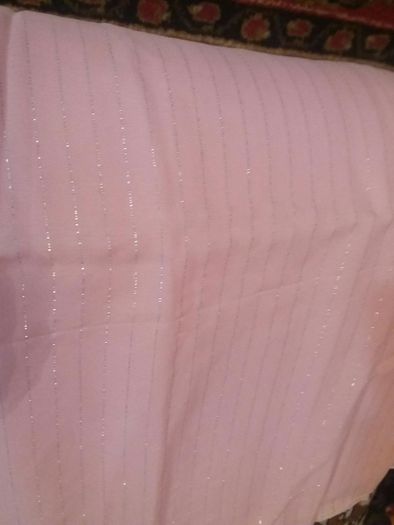 Ткань розовая