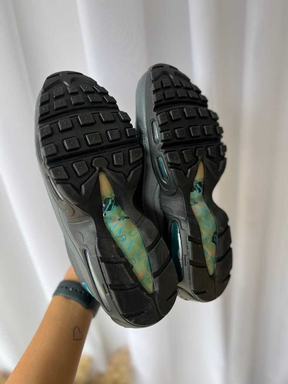 в наявності Чоловічі кросівки - nike air max 95 corteiz топ якість