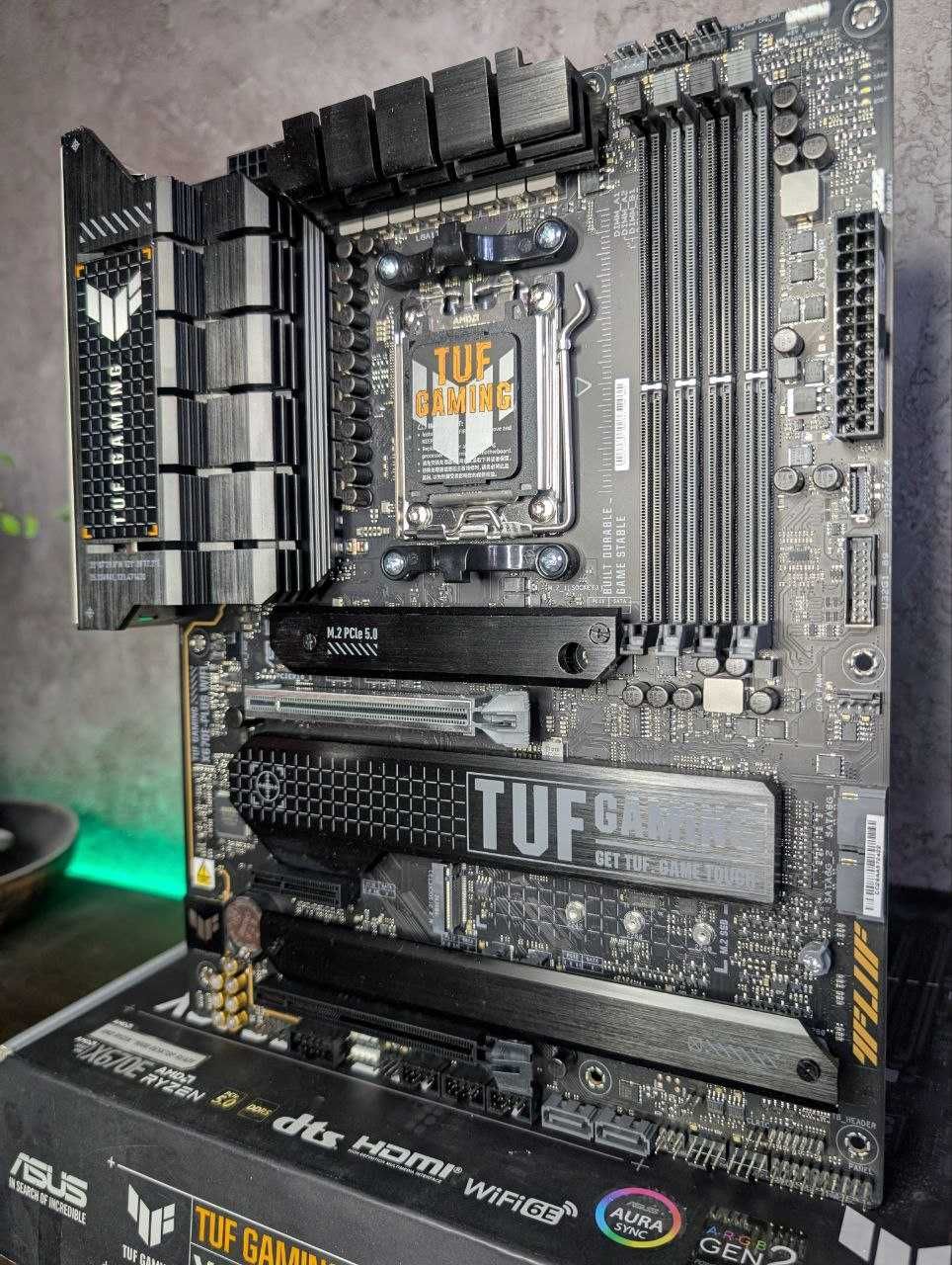 Asus Tuf Gaming X670E-Plus Wifi (AM5) 7000-8000-9000 Серія AMD