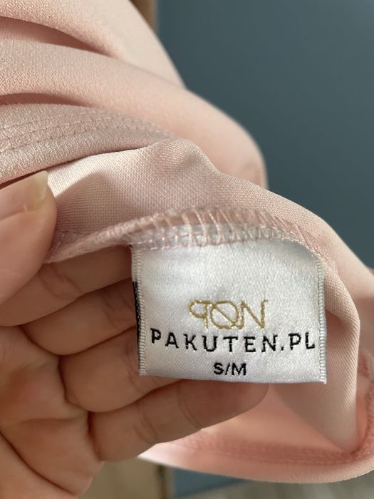 Sukienka wizytowa Pakuten