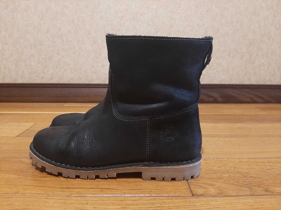 Женские ботинки угги ECCO из натурального нубука