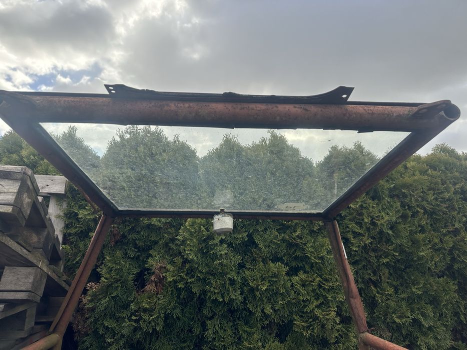 Kabina do ciagnika C330