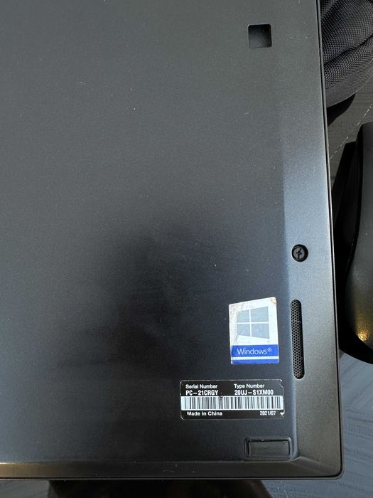 LapTop Lenovo T14s Gen 1 / 2021 Usado em bom estado