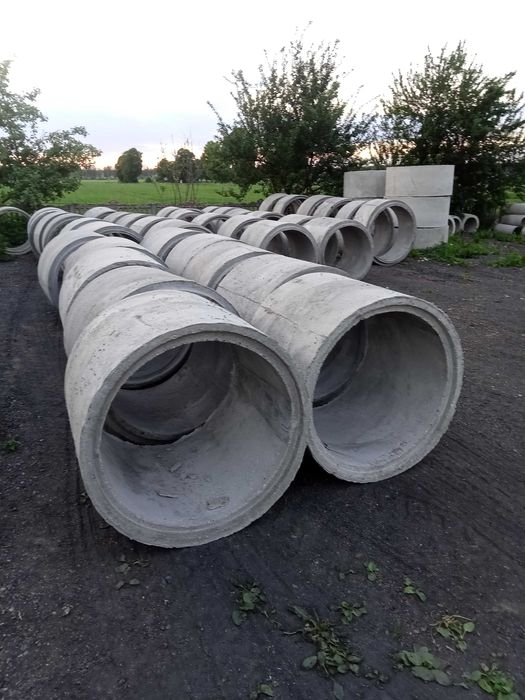 Kręgi i pokrywy betonowe 120x60. Kopanie czyszczenie studni