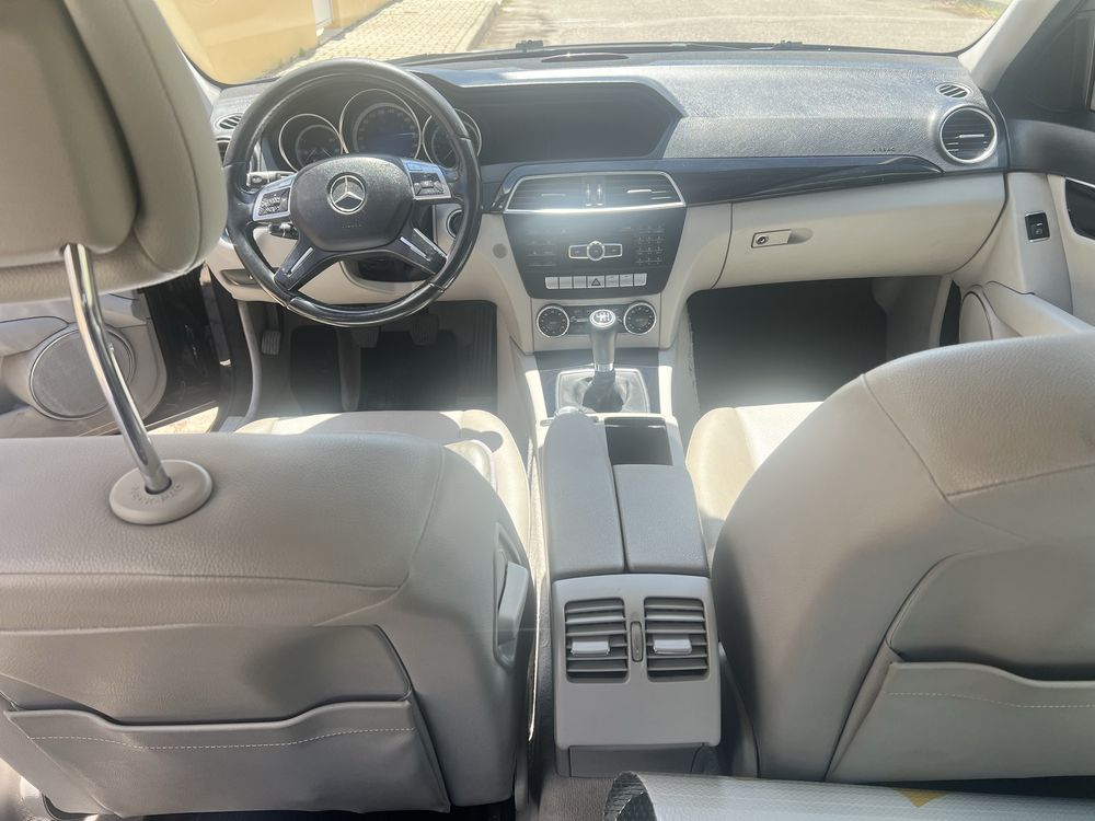 Mercedes-Benz C200 Cdi Avantgarde (W204)